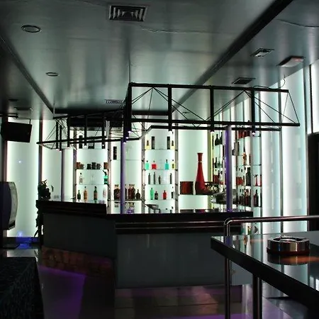 富荣酒店 2* Aceuchal