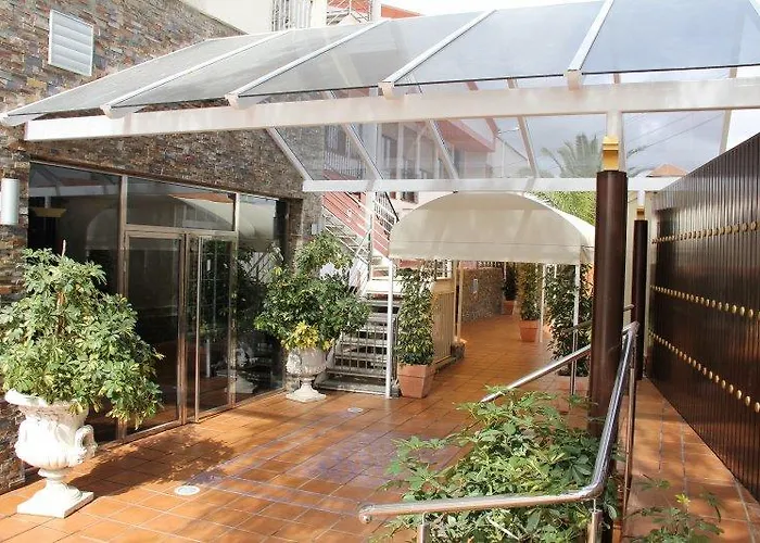 富荣酒店 酒店 Aceuchal