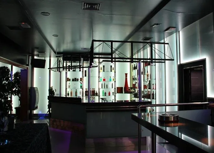 富荣酒店 2* Aceuchal